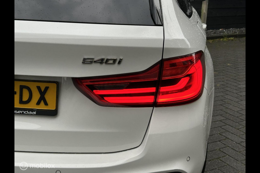 BMW 5 Serie Touring 540i xDrive High Executive Pano dak / trekhaak / vol leder