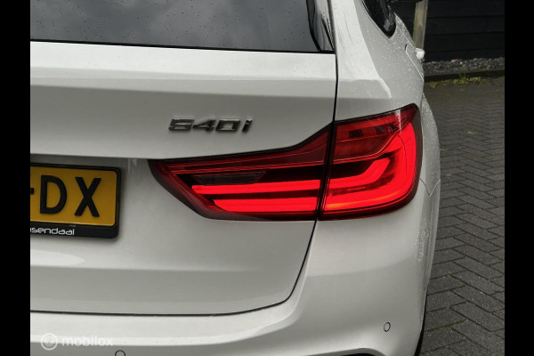 BMW 5 Serie Touring 540i xDrive High Executive Pano dak / trekhaak / vol leder