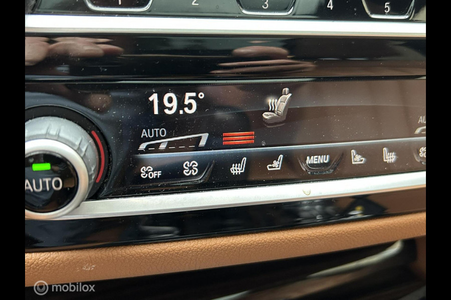 BMW 5 Serie Touring 540i xDrive High Executive Pano dak / trekhaak / vol leder