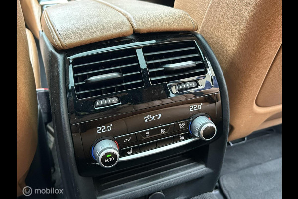 BMW 5 Serie Touring 540i xDrive High Executive Pano dak / trekhaak / vol leder