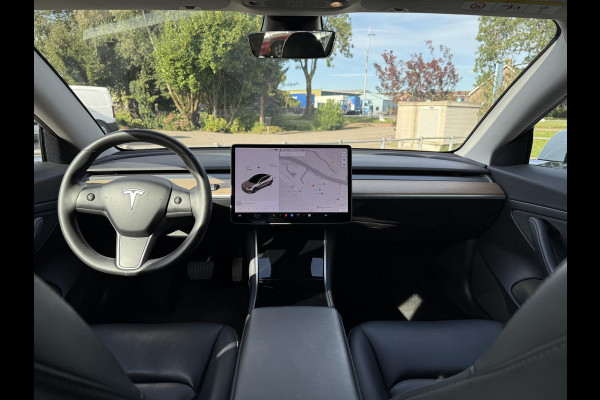 Tesla Model 3 Range Plus | Trekhaak | Autopilot | Panorama | Leder |