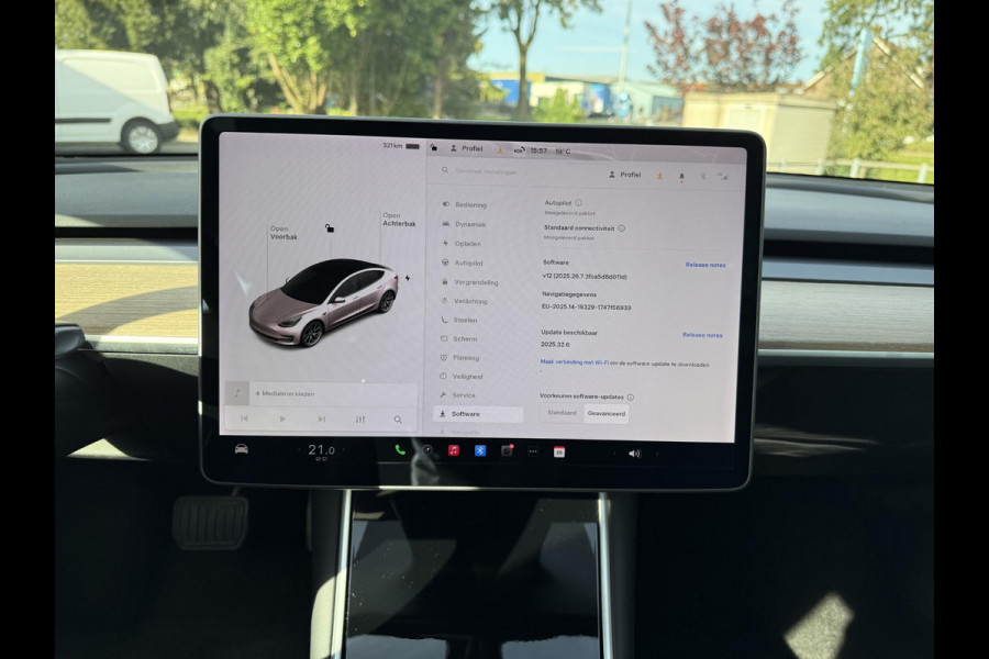 Tesla Model 3 Range Plus | Trekhaak | Autopilot | Panorama | Leder |