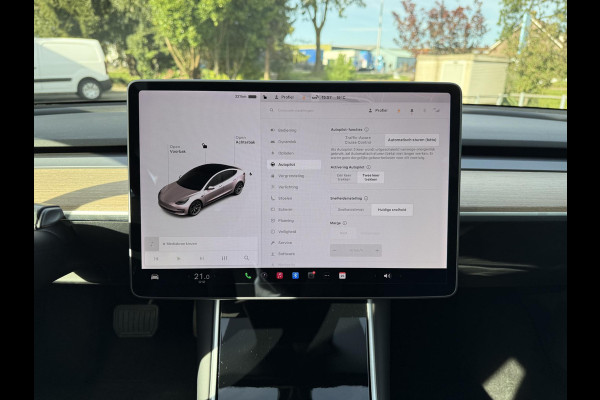 Tesla Model 3 Range Plus | Trekhaak | Autopilot | Panorama | Leder |