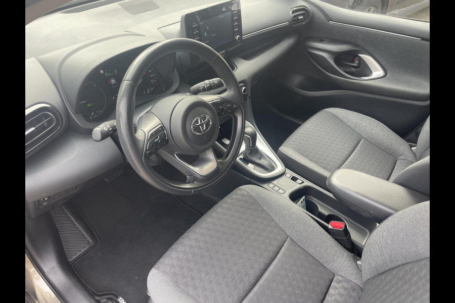 Toyota Yaris 1.5 Hybrid Active | Apple Carplay & AndroidAUTO | Adaptive cruise control | Camera | Garantie tot 1-2032