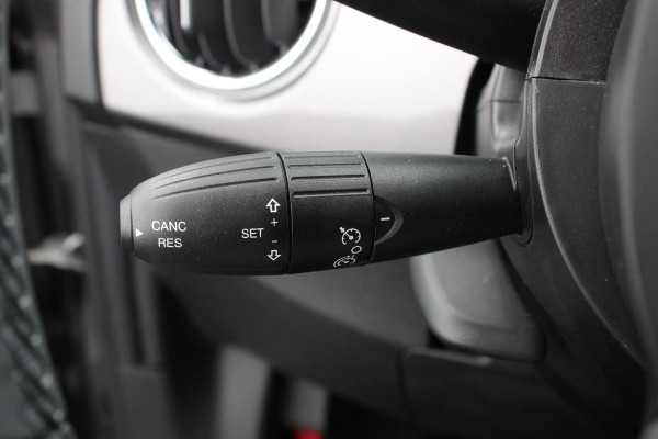 Fiat 500C 1.0 Hybrid Dolcevita Lederen Bekleding Cruise Control Climate Control  Parkeersensoren Achter DAB Lichtmetalen Velgen