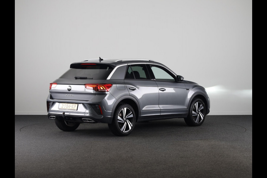 Volkswagen T-Roc 1.5 TSI R-Line 150 pk Automaat (DSG) | Private lease vanaf € 592,- pm | Verlengde garantie | Navigatie | Trekhaak (afneembaar) | Parkeersensoren (Park assist) | Achteruitrijcamera | R-Line |