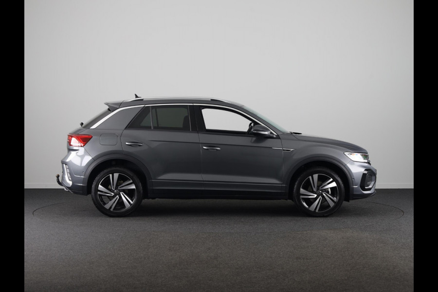 Volkswagen T-Roc 1.5 TSI R-Line 150 pk Automaat (DSG) | Private lease vanaf € 592,- pm | Verlengde garantie | Navigatie | Trekhaak (afneembaar) | Parkeersensoren (Park assist) | Achteruitrijcamera | R-Line |