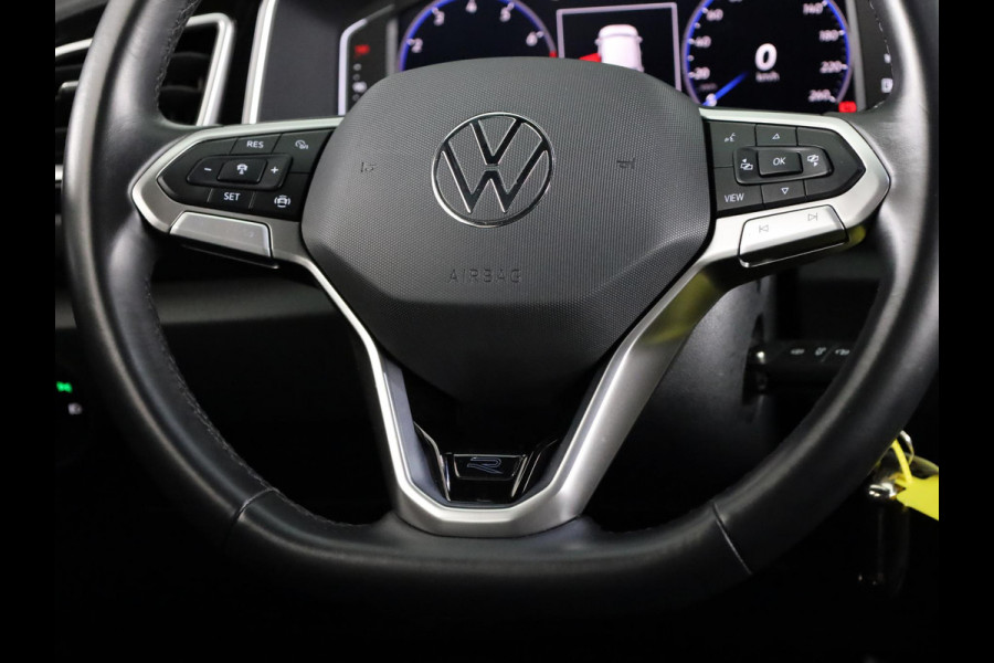 Volkswagen T-Roc 1.5 TSI R-Line 150 pk Automaat (DSG) | Private lease vanaf € 592,- pm | Verlengde garantie | Navigatie | Trekhaak (afneembaar) | Parkeersensoren (Park assist) | Achteruitrijcamera | R-Line |