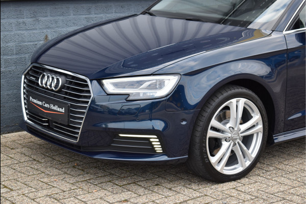 Audi A3 Sportback 40 e-tron 204 Pk Pano Navi Camera Vol Leder ACC Keyless B&O 18 Inch