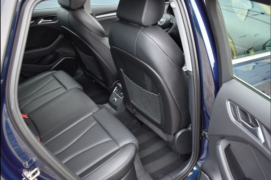 Audi A3 Sportback 40 e-tron 204 Pk Pano Navi Camera Vol Leder ACC Keyless B&O 18 Inch