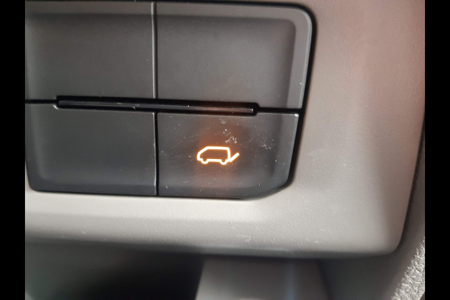 MAN TGE 103Kw/140Pk Autm. Laadklep Airco Achteruitrijcamera Cruise control