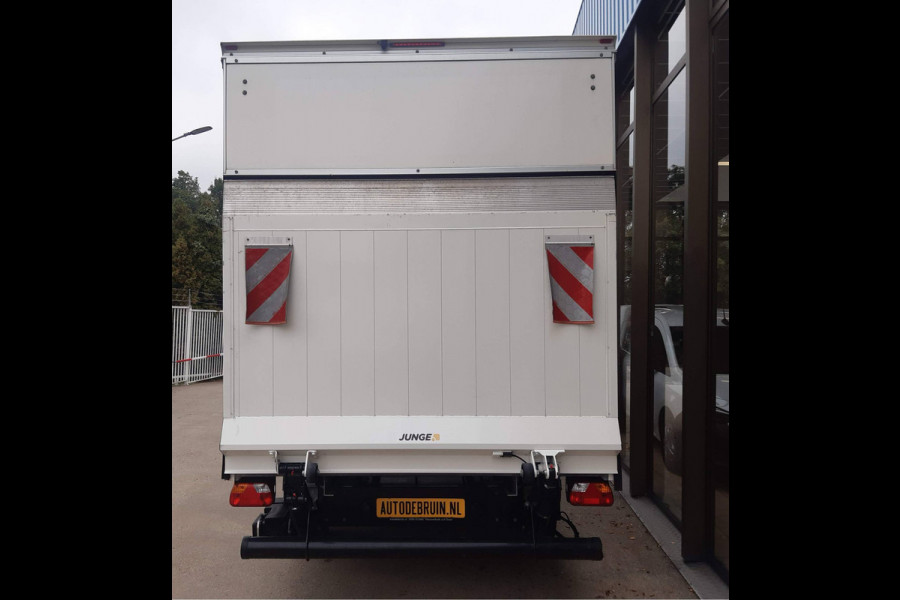 MAN TGE 103Kw/140Pk Autm. Laadklep Airco Achteruitrijcamera Cruise control