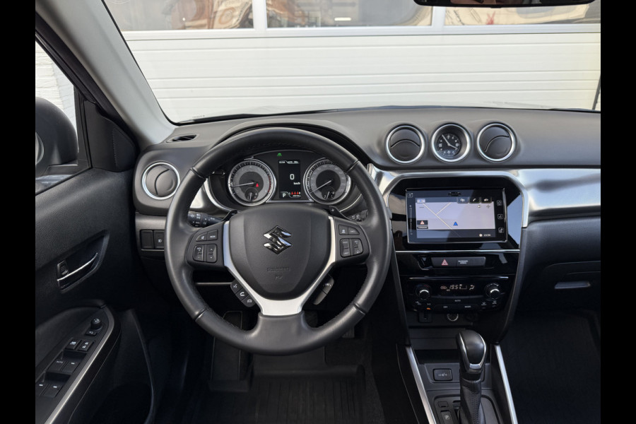 Suzuki Vitara 1.5 Hybrid Style AllGrip | Pano | Navi | Camera | ACC | LED | Trekhaak