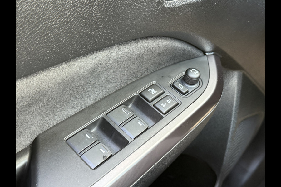 Suzuki Vitara 1.5 Hybrid Style AllGrip | Pano | Navi | Camera | ACC | LED | Trekhaak