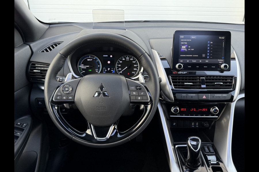 Mitsubishi Eclipse Cross 2.4 PHEV Instyle | Pano | Leder | Parelmoer | LED | HUD | 18 inch