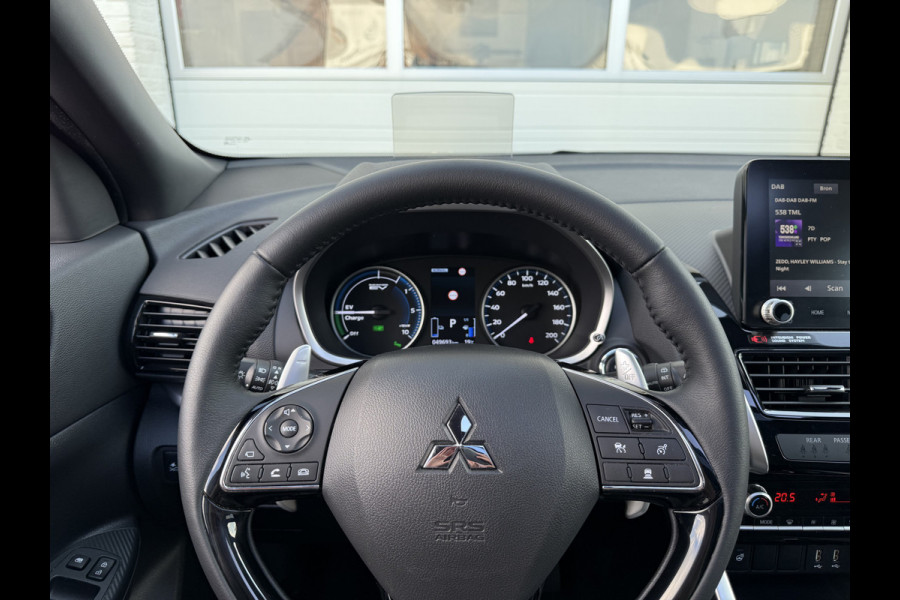 Mitsubishi Eclipse Cross 2.4 PHEV Instyle | Pano | Leder | Parelmoer | LED | HUD | 18 inch