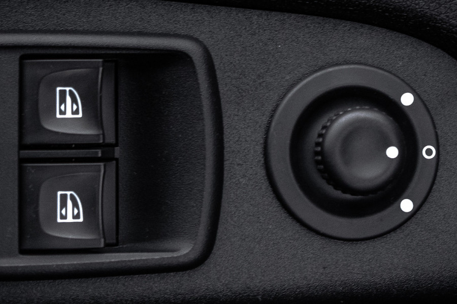 Renault Trafic Passenger 1.6 dCi 8-Pers L2H1 | Incl. BPM, BTW vrij | R-Link | Navi | Airco | Cruise | PDC | MF Stuur | Start / Stop