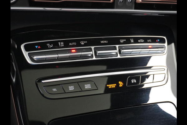 Mercedes-Benz EQC 400 4MATIC Business Solution AMG 80 kWh VAN: 42.900,- VOOR: 39.770,- UW HERFSTVOORDEEL: 2.023,- EURO | MEGA VOLLE AUTO! | RIJKLAARPRIJS INCL. 12MND BOVAG