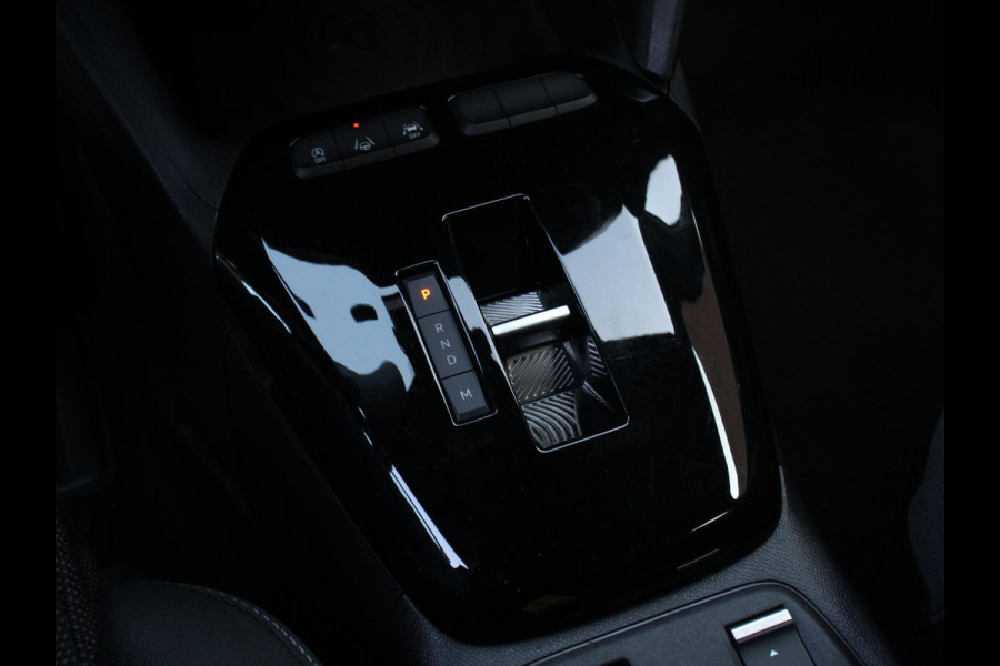 Opel Corsa 1.2 Turbo 136pk Hybrid Automaat GS | Navigatie | Apple Carplay/Android Auto | Digitale Cockpit | Camera | Parkeer sensoren | Airco | Lichtmetalen Velgen | Cruise Control