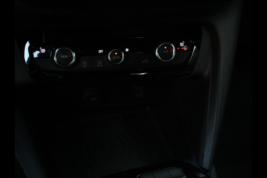 Opel Corsa 1.2 Turbo 136pk Hybrid Automaat GS | Navigatie | Apple Carplay/Android Auto | Digitale Cockpit | Camera | Parkeer sensoren | Airco | Lichtmetalen Velgen | Cruise Control