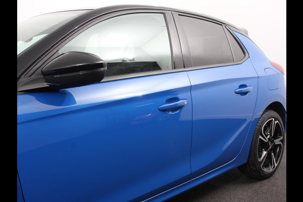 Opel Corsa 1.2 Turbo 136pk Hybrid Automaat GS | Navigatie | Apple Carplay/Android Auto | Digitale Cockpit | Camera | Parkeer sensoren | Airco | Lichtmetalen Velgen | Cruise Control