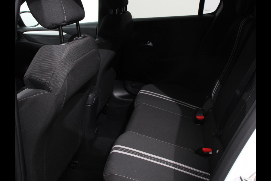 Opel Corsa 1.2 Turbo 136pk Hybrid Automaat GS | Navigatie | Apple Carplay/Android Auto | Digitale Cockpit | Camera | Parkeer sensoren | Airco | Lichtmetalen Velgen | Cruise Control