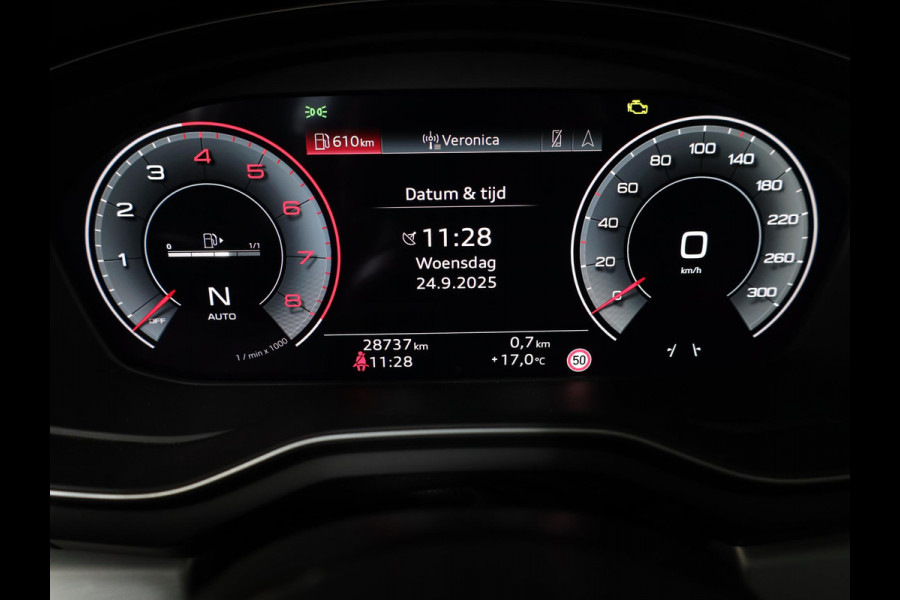 Audi A4 Avant 35 TFSI S edition Competition 150 pk S-tronic | Verlengde garantie | Navigatie | Parkeersensoren | Stoelverwarming | S-Line |