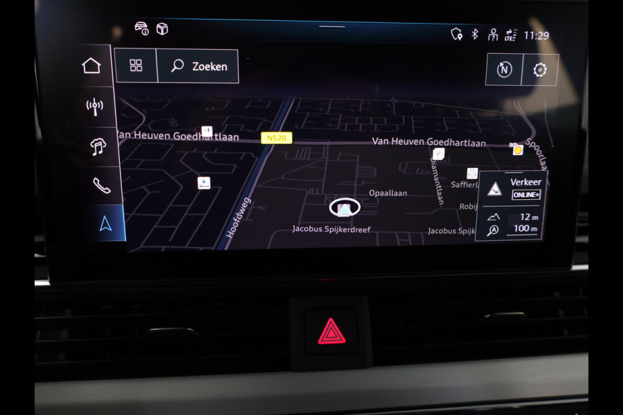 Audi A4 Avant 35 TFSI S edition Competition 150 pk S-tronic | Verlengde garantie | Navigatie | Parkeersensoren | Stoelverwarming | S-Line |