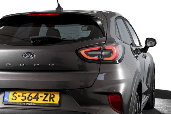 Ford Puma 1.0 EcoBoost Hybrid 125 PK Titanium | Cruise | Stoel-+Stuur-+Voorruitverw. | Massage | PDC | NAV + App. Connect | ECC | DAB | LM 17" |