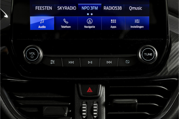 Ford Puma 1.0 EcoBoost Hybrid 125 PK Titanium | Cruise | Stoel-+Stuur-+Voorruitverw. | Massage | PDC | NAV + App. Connect | ECC | DAB | LM 17" |