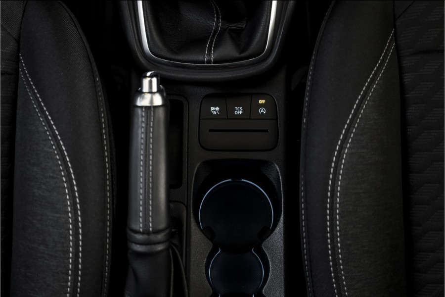 Ford Puma 1.0 EcoBoost Hybrid 125 PK Titanium | Cruise | Stoel-+Stuur-+Voorruitverw. | Massage | PDC | NAV + App. Connect | ECC | DAB | LM 17" |