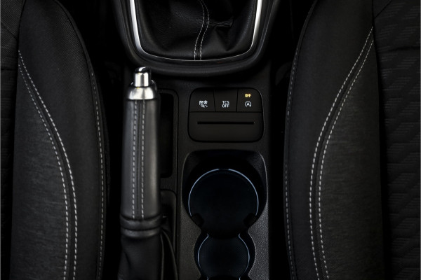 Ford Puma 1.0 EcoBoost Hybrid 125 PK Titanium | Cruise | Stoel-+Stuur-+Voorruitverw. | Massage | PDC | NAV + App. Connect | ECC | DAB | LM 17" |