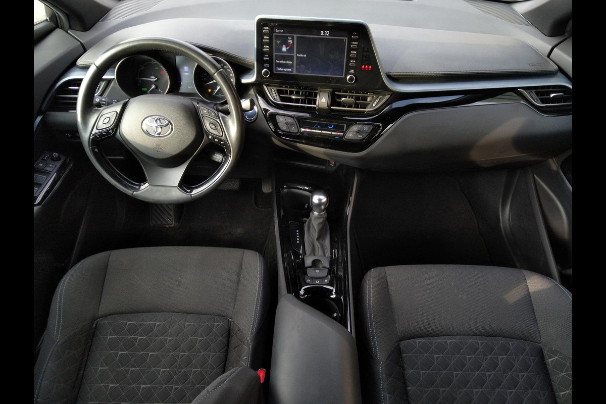Toyota C-HR 1.8 Hybrid Dynamic Bi-Tone | Dealer onderhouden | Toyota C-HR 1.8 Hybrid Dynamic Bi-Tone | Dealer onderhouden |