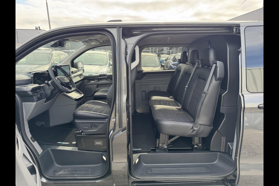 Ford Transit Custom 320 2.5 PHEV L2H1 MS-RT DC 233pk | | Dubbele Cabine | Dubbele zijschuifdeur | Inklapbare trekhaak | Navigatie systeem | Adaptieve LED koplampen met verblindingsvrij grootlicht | Bekleding zijwand en achterdeuren (volledig)