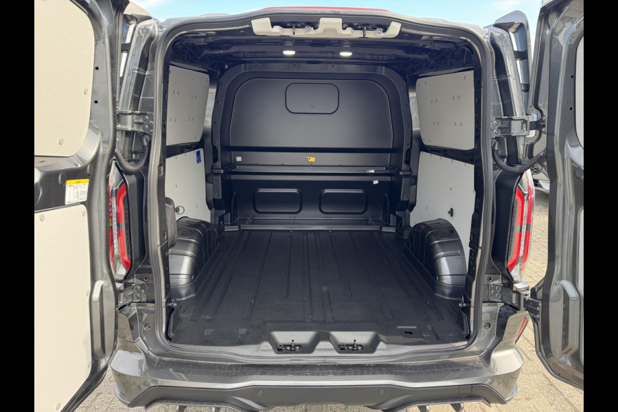 Ford Transit Custom 320 2.5 PHEV L2H1 MS-RT DC 233pk | | Dubbele Cabine | Dubbele zijschuifdeur | Inklapbare trekhaak | Navigatie systeem | Adaptieve LED koplampen met verblindingsvrij grootlicht | Bekleding zijwand en achterdeuren (volledig)