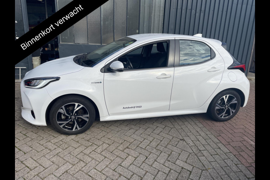 Toyota Yaris 1.5 Hybrid Dynamic | Navigatie | Dealer onderhouden | Apple Carplay & AndroidAUTO | Camera |