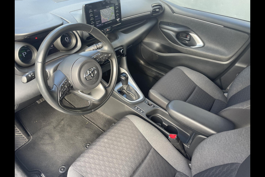 Toyota Yaris 1.5 Hybrid Dynamic | Navigatie | Dealer onderhouden | Apple Carplay & AndroidAUTO | Camera |