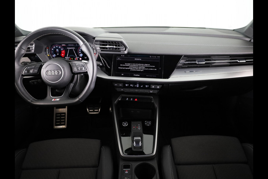 Audi A3 Sportback 35 TFSI S edition 150 pk S-tronic | Verlengde garantie | Navigatie | Parkeersensoren achter | Adaptieve cruise control | S-Line |