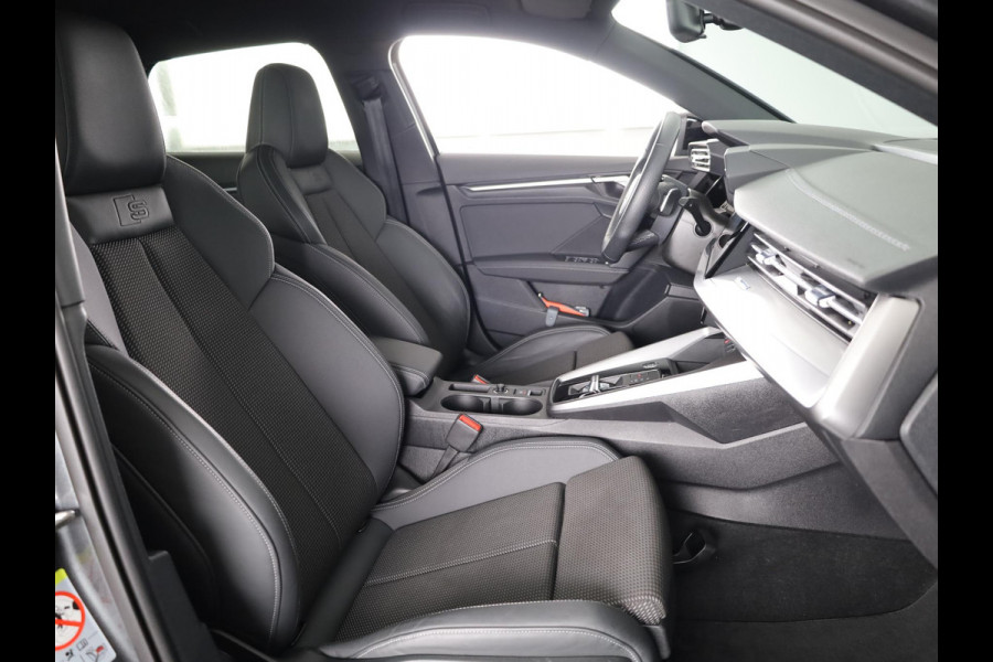 Audi A3 Sportback 35 TFSI S edition 150 pk S-tronic | Verlengde garantie | Navigatie | Parkeersensoren achter | Adaptieve cruise control | S-Line |