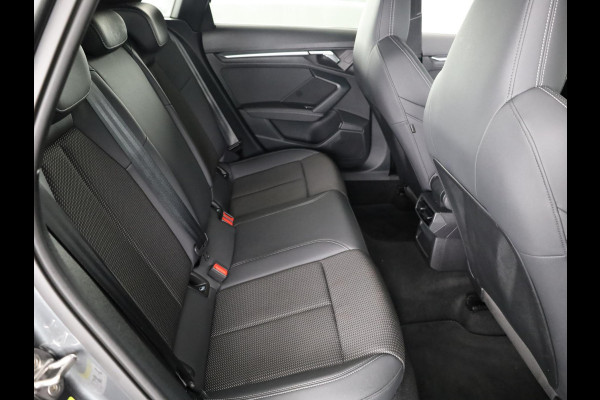 Audi A3 Sportback 35 TFSI S edition 150 pk S-tronic | Verlengde garantie | Navigatie | Parkeersensoren achter | Adaptieve cruise control | S-Line |