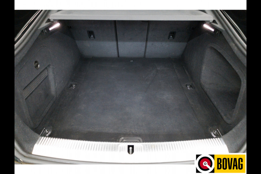 Audi A5 Sportback 40 TFSI 2x S-Line 204 PK | Navigatie | App. connect | Elc. achterklep | Stoelverwarming | Adaptieve cruise control, 19" LMV, Draadloze tel. lader, Extra getiunt glas