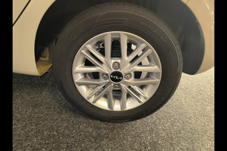 Kia Picanto 1.0 DPi DynamicLine AUTOMAAT uit 2024 Rijklaar + Fabrieksgarantie tot 06-2031 Henk Jongen Auto's in Helmond,  al 50 jaar service zoals 't hoort!