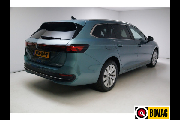 Volkswagen Passat Variant 1.5 eHybrid Business 204 PK | Facelift | Travel assist | Stoel &stuurverw. | Elec. klep | Ergo Active stoel met massage, Adaptieve cruise, Camera, Sfeerverlichting