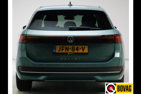 Volkswagen Passat Variant 1.5 eHybrid Business 204 PK | Facelift | Travel assist | Stoel &stuurverw. | Elec. klep | Ergo Active stoel met massage, Adaptieve cruise, Camera, Sfeerverlichting
