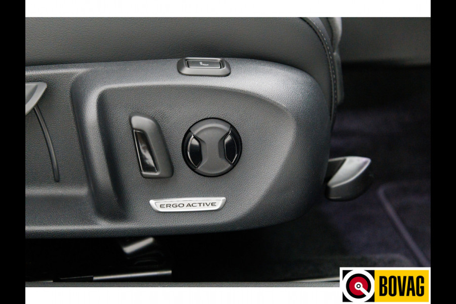 Volkswagen Passat Variant 1.5 eHybrid Business 204 PK | Facelift | Travel assist | Stoel &stuurverw. | Elec. klep | Ergo Active stoel met massage, Adaptieve cruise, Camera, Sfeerverlichting