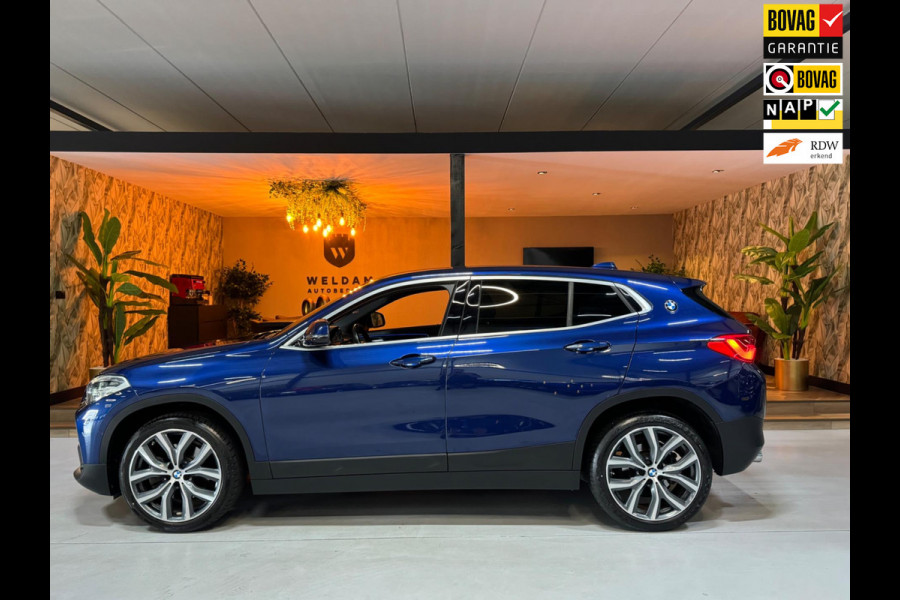 BMW X2 SDrive20i Executive Garantie Head-Up StoelVW Elek Achterklep Cruise Clima Navi PDC Led Sfeer Rijklaar