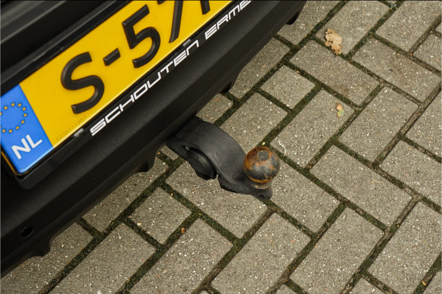 Porsche Cayenne Coupé 3.0 E-Hybrid Platinum Luchtvering ACC 22" Elek Trekhaak