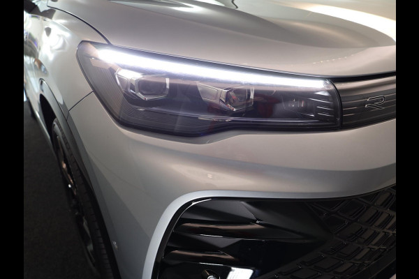 Volkswagen Tiguan 1.5 eHybrid R-Line Edition 204 PK PHEV | Verlengde garantie | Panorama dak | Trekhaak | Black Style | Stoel - en stuurverwarming |