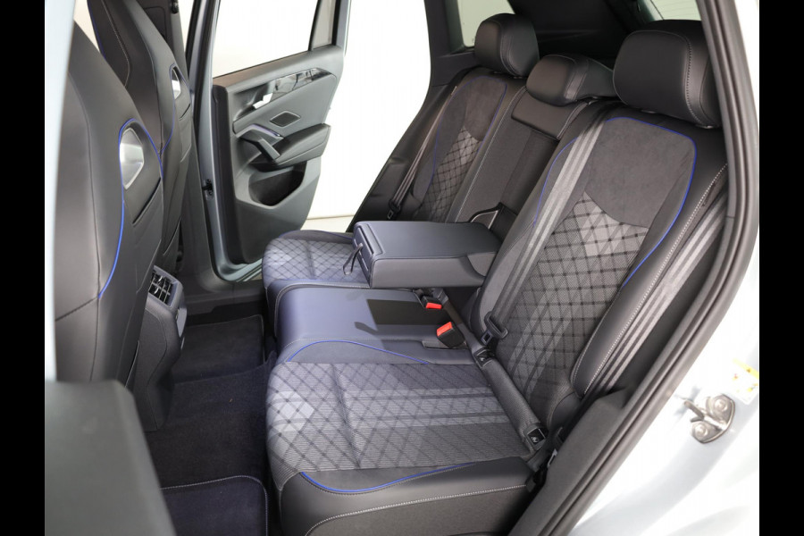 Volkswagen Tiguan 1.5 eHybrid R-Line Edition 204 PK PHEV | Verlengde garantie | Panorama dak | Trekhaak | Black Style | Stoel - en stuurverwarming |