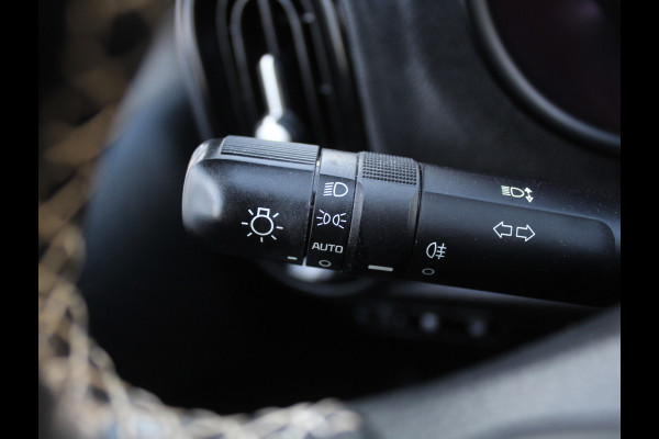 Kia Picanto 1.0 CVVT DynamicLine AIRCO | CAMERA | CARPLAY | CRUISE | LMV | NAVI | STB | CV